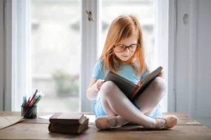 crianca-lendo